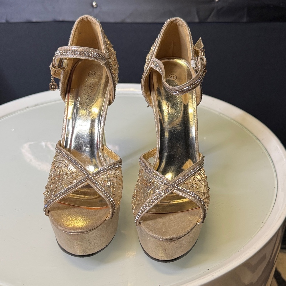 MICHEAL  Chic Gold Lace CRYSTAL DIAMOND ENCRUSTED Platform Heels - Picture 2 of 8